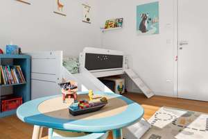 Exklusives Einfamilienhaus (6 Zi.) |  240m2 | Sehr hell | Ruhig & grün, ideal für Familien |01.08.26 – leo-bauer straße 10, 14476 Groß Glienicke, Potsdam – Vorschaubild 10