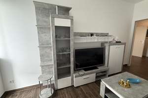 Stilvoll modernisiert: 2-Zimmer-Wohnung in Berlin-Spandau – 13585 Spandau (Ortsteil), Berlin – Vorschaubild 3