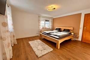 Viel Haus, viel Grund, viele Möglichkeiten – großzügiges Zweifamilienhaus mit ca. 2.500 m² Grund. – Die vollständige Adresse der Immobilie erhältst du vom Anbieter., 94157 Perlesreut – Vorschaubild 27