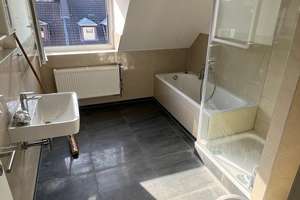 Moderne Dachgeschosswohnung in Duissern – zentral, ruhig & perfekt angebunden – Moltkestr 74, 47058 Duissern, Duisburg – Vorschaubild 3