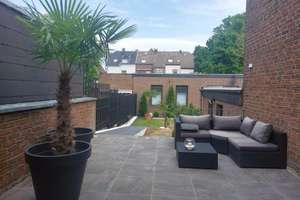 ***4-5-Zimmer Wohnung mit Garten***