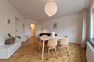 *5 Min. zur Alster - zur City*
*Modernisiert und top geschnitten - 3,5 Zi. Hohenfelde*