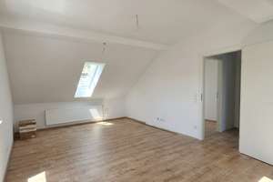Neubau Erstbezug: Lichtdurchflutete Dachgeschosswohnung über den Dächern Ingolstadts – Kleiststr. 43, 85055 Nordost, Ingolstadt – Vorschaubild 2