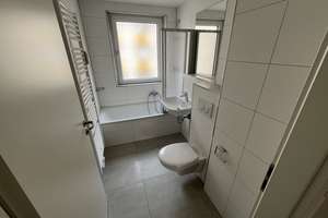 Helle 3-Zimmer Wohnung mit Balkon in Nürnberg-Veilhof – Die vollständige Adresse der Immobilie erhältst du vom Anbieter., 90489 Veilhof, Nürnberg – Vorschaubild 9