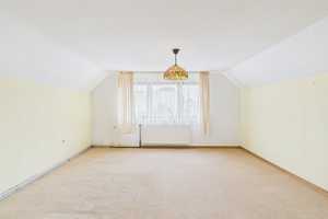 Teilmodernisiertes Einfamilienhaus mit Garage und Nebengebäude in Vettweiß-Kelz! – Broichstraße 7, 52391 Düren (Kreis) – Vorschaubild 26