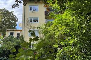 Stadtnah wohnen im Grünen - besonderes MFH mit Seele und
Entwicklungspotenzial – Die vollständige Adresse der Immobilie erhältst du vom Anbieter., 82256 Fürstenfeldbruck – Vorschaubild 2