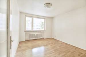 Wohnen in der Kölner Südstadt: Großzügige 3-Zimmer-Wohnung mit Balkon am Volksgarten – 50677 Neustadt/Süd, Köln – Vorschaubild 10