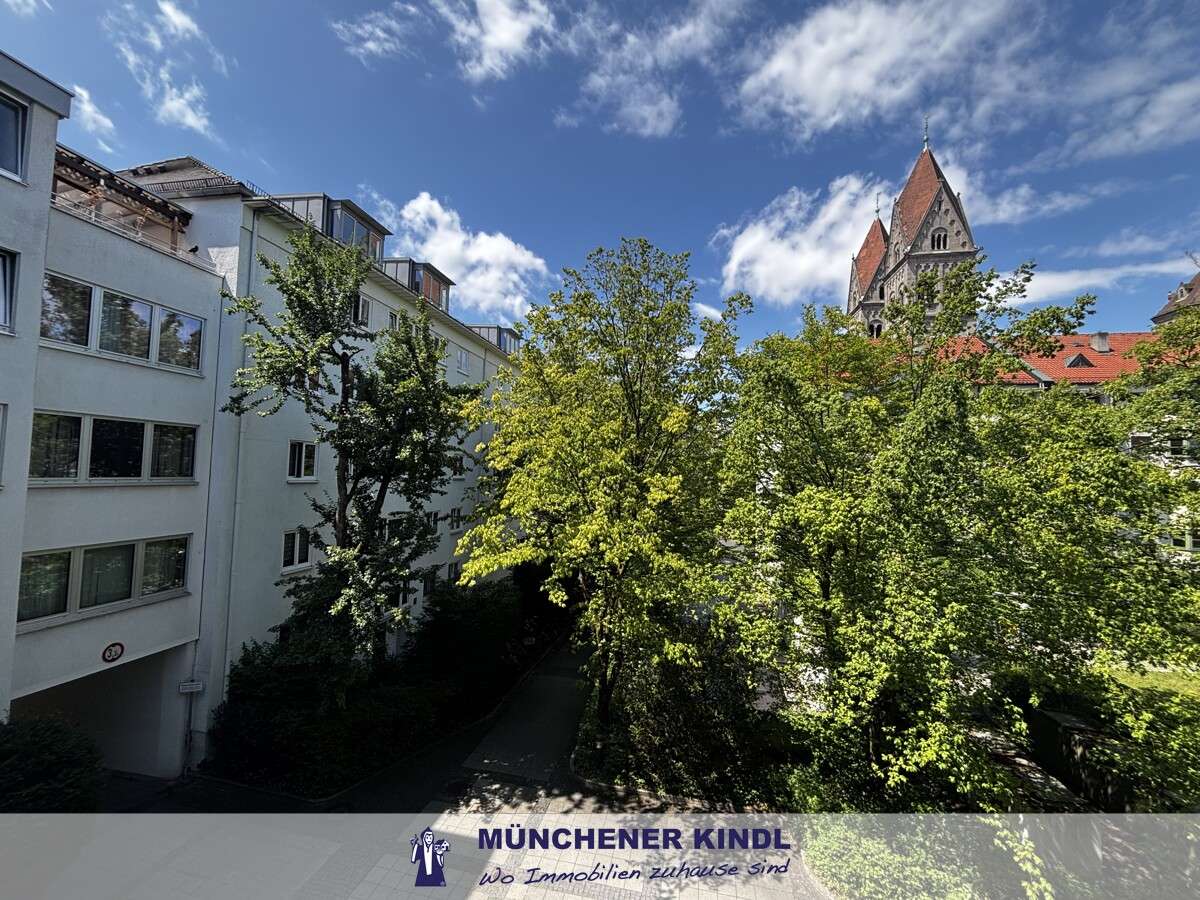Wohnung kaufen in Maxvorstadt · 80335 München