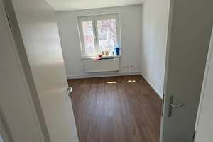 Erstbezug n. Sanierung 3-Zimmer-Wohnung mit gehobener Innenausstattung in Hannover – Die vollständige Adresse der Immobilie erhältst du vom Anbieter., 30629 Misburg-Nord, Hannover – Vorschaubild 2