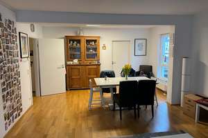 Geräumige Etagenwohnung mit vier Zimmern in Hürth – Die vollständige Adresse der Immobilie erhältst du vom Anbieter., 50354 Hürth – Vorschaubild 4