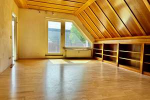 2 Raum Dachgeschosswohnung mit Balkon sowie PKW-Stellplatz in ordentlicher Wohnlage – Die vollständige Adresse der Immobilie erhältst du vom Anbieter., 40595 Hellerhof, Düsseldorf – Vorschaubild 2