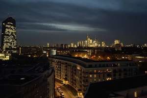 Einzigartiger Ausblick: Hochwertige 3-Zimmer-Neubauwohnung! – 60314 Ostend, Frankfurt am Main – Vorschaubild 1