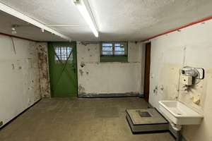 Renovierungsbedürftiges Reihenendhaus in SG "Kannenhof" auf einem Erbpachtgrundstück !!! – Alfred-Nobel-Str. 4, 42651 Solingen-Mitte, Solingen – Vorschaubild 19