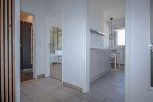 Bremen Horn-Lehe - Renovierte 2-Zimmer-Wohnung mit Garage – Die vollständige Adresse der Immobilie erhältst du vom Anbieter., 28359 Lehe, Bremen – Vorschaubild 3