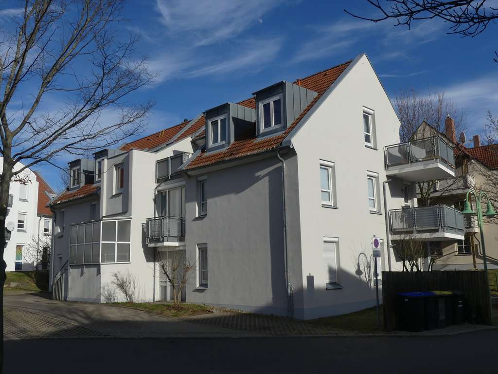 Immobilie in Niederau - Vermietete Zweiraumwohnung mit Balkon und Garage in Niederau-Ockrilla - Bild 2