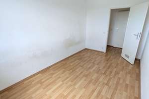 Gemütliche 3-Zimmer-Wohnung mit toller Aussicht am Ludenberg – 40629 Ludenberg, Düsseldorf – Vorschaubild 3
