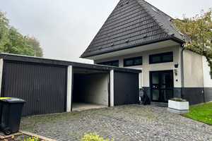 Doppelhaushälfte mit 2 Wohneinheiten, 3 Garagen und Garten – Essen – Vorschaubild 13