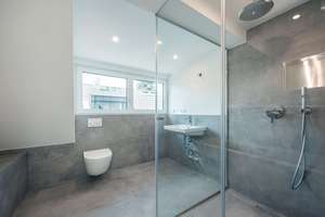 Lichtdurchfluteter Luxus im Dachgeschoss: Großzügiges 3-Zimmer-Penthouse - sofort beziehbar! – Die vollständige Adresse der Immobilie erhältst du vom Anbieter., 81739 Waldperlach, München – Vorschaubild 9