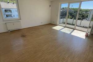 Helle und großzügig geschnittene Etagenwohnung in Köln-Ehrenfeld, ca. 93 m² – 50825 Ehrenfeld (Ortsteil), Köln – Vorschaubild 2