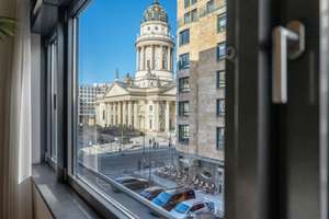 Ikonisches Domizil am Gendarmenmarkt - Luxuswohnen mit freiem Blick auf den Deutschen Dom