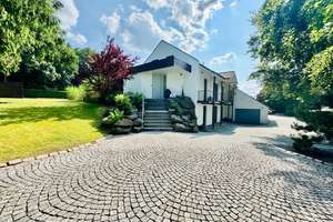 Modern und Einzigartig - Hochwertiges Einfamilienhaus mit  traumhafter Lage am Ahlenberg