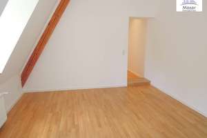 stilvolle 2-Zimmer Dachgeschosswohnung mit EBK in Frankfurt Westend-Nord – Fürstenberger Str. 233, 60323 Westend-Nord, Frankfurt am Main – Vorschaubild 4