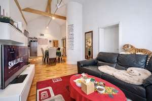 Property thumbnail 2