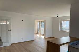 4,5-Zimmer Maisonette-Wohnung in Top-Lage von Grafing - etwas Besonderes! – Enthammerstraße 7, 85567 Grafing bei München – Vorschaubild 12