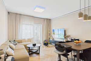 bezugsfreie 3 1/2-Zimmer-Wohnung mit Balkon in Charlottenburg, hochwertig möbliert