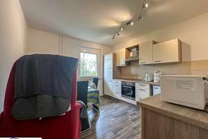 Möblierte 1 Zimmer-Wohnung mit geräumiger Küche! – Sonnenblick 4, 2748 Bernstadt auf dem Eigen – Vorschaubild 2