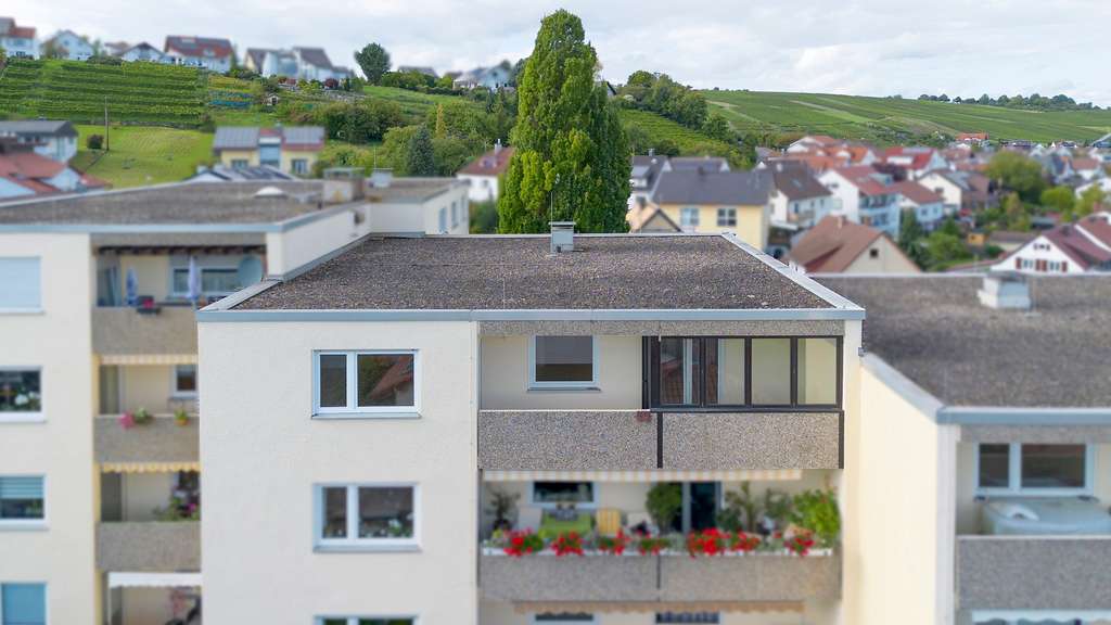 Immobilie in Walheim - BEZUGSFERTIGE 4,5-ZIMMER-WOHNUNG IN RUHIGER AUSSICHTSLAGE – IDEAL FÜR EIGENNUTZER & KAPITALANLEGER - Bild 0