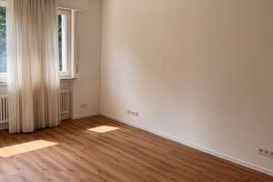 Großzügige und helle 5,5-Zimmer-Wohnung mit Wintergarten, EBK und Garten - wie EFH – Die vollständige Adresse der Immobilie erhältst du vom Anbieter., 70563 Heerstraße, Stuttgart – Vorschaubild 16