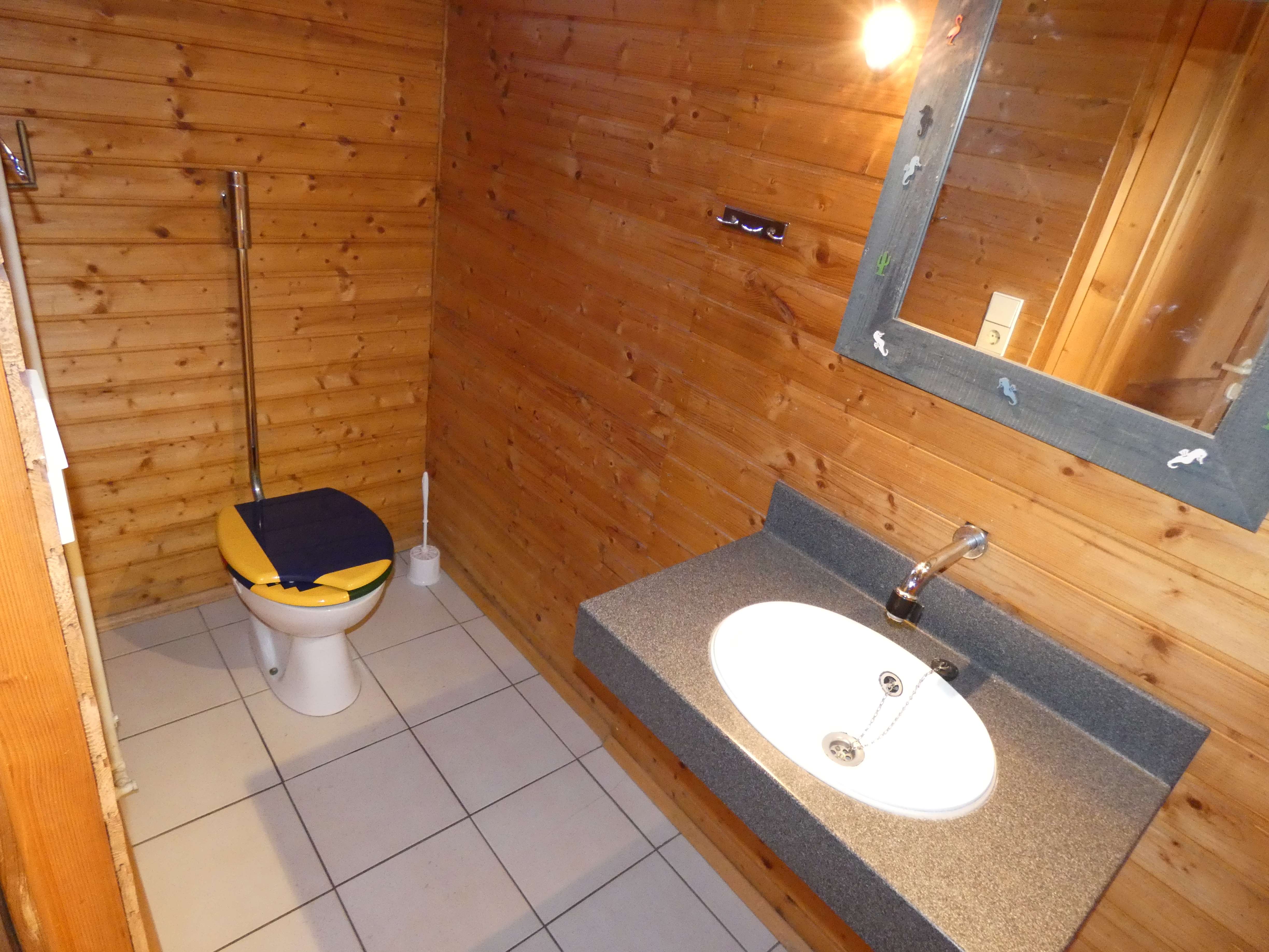 Immobilie in Weisenbach - WEISENBACH: Bauhausstilhaus mit ELW  in unverbaubarer  Aussichtslage - Bild 14