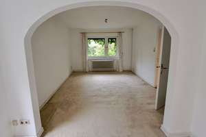 5-Zimmer Einfamilienhaus mit großem Garten in Hamburg-Lokstedt – Die vollständige Adresse der Immobilie erhältst du vom Anbieter., 22529 Lokstedt, Hamburg – Vorschaubild 4