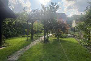Charmantes Einfamilienhaus mit einzigartigem Grundstück in Wiesloch-Baiertal – Die vollständige Adresse der Immobilie erhältst du vom Anbieter., 69168 Wiesloch – Vorschaubild 3