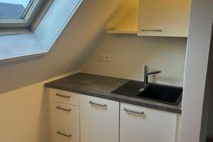 Helle, citynahe 1-Zimmer-Dachgeschosswohnung in ruhiger Lage (Erstbezug nach Sanierung) – Bronnäcker 10, 70188 Ostheim, Stuttgart – Vorschaubild 5