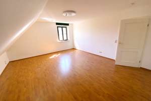 3-Zimmer-Dachgeschosswohnung in Köln-Longerich – 50739 Longerich, Köln – Vorschaubild 4