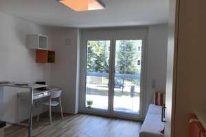 Nur für Studenten/Auszubildende! Möblierte, gepflegte 1-Zimmer-Wohnung in Haidhausen – Steinhauser Strasse 3, 81677 Steinhausen, München – Vorschaubild 1