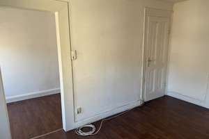 Charmante 3-Zimmer-Dachgeschosswohnung mit Speicherraum – Weidengasse 11A, 50668 Altstadt/Nord, Köln – Vorschaubild 5