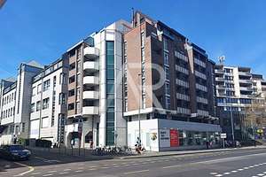 Über den Dächern von Aachen, sonniges Apartment mit Balkon und Aufzug in Innenstadtlage von Aachen! – Die vollständige Adresse der Immobilie erhältst du vom Anbieter., 52064 Theater, Aachen – Vorschaubild 1