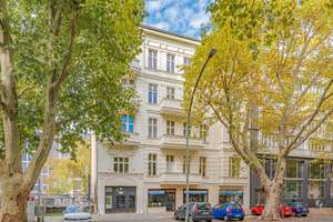 Exklusive 3‑Zimmer‑Altbauwohnung mit Kamin nahe Kurfürstendamm – keine Käuferprovision – Rankestraße 14, 10789 Charlottenburg, Berlin – Vorschaubild 16