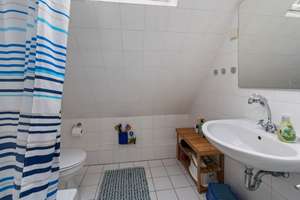 Bremen - St. Magnus | Familienfreundliches Reihenhaus mit Gestaltungspotenzial – Die vollständige Adresse der Immobilie erhältst du vom Anbieter., 28759 St. Magnus, Bremen – Vorschaubild 20
