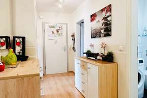 Charmante 4-Zimmer-Wohnung in grüner Lage – Die vollständige Adresse der Immobilie erhältst du vom Anbieter., 24109 Mettenhof, Kiel – Vorschaubild 2