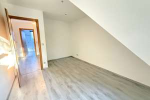 Ideal für die ganze Familie: Bezugsfreies 4-Zimmer-Reihenendhaus in Bümmerstede – Ihr neues Zuhause  – Die vollständige Adresse der Immobilie erhältst du vom Anbieter., 26133 Bümmerstede, Oldenburg (Oldenburg) – Vorschaubild 14