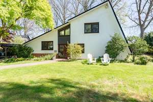 Seltene Gelegenheit: Schönes Architektenhaus mit eingewachsenen Grundstück in begehrter Wohnlage – Die vollständige Adresse der Immobilie erhältst du vom Anbieter., 22397 Lemsahl-Mellingstedt, Hamburg – Vorschaubild 4