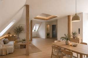 Kreuzviertel // Moderne Maisonettewohnung mit Loggia und stilvollem Wohnambiente