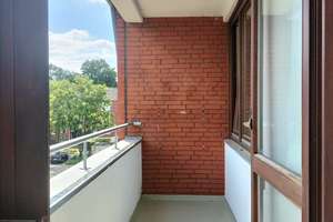Helle 3-Zimmer-Wohnung mit Balkon in Hannover, Badenstedt