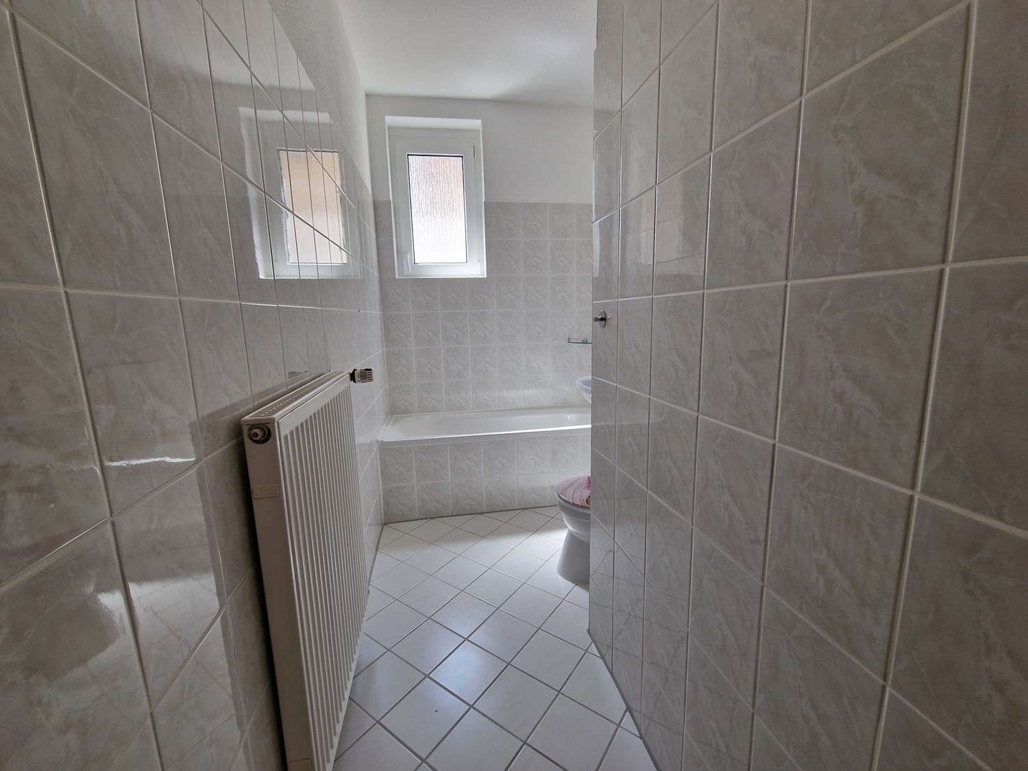 Immobilie in Bleicherode - Großzügiges zentrales Stadthaus - für bis zu zwei Familien ideal gelegen, mit großem Grundstück - Bild 17