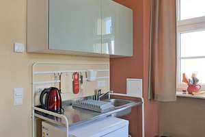 Charmantes möbliertes 1-Zimmer-Apartment in Erfurt-Krämpfervorstadt – Die vollständige Adresse der Immobilie erhältst du vom Anbieter., 99085 Krämpfervorstadt, Erfurt – Vorschaubild 2