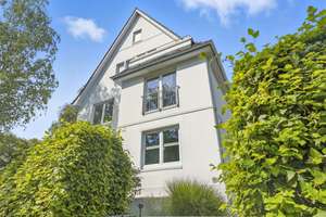Heppens: Exklusive Gründerzeitvilla in Bestlage von Wilhelmshaven! – Die vollständige Adresse der Immobilie erhältst du vom Anbieter., 26384 Heppens, Wilhelmshaven – Vorschaubild 3
